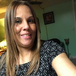 Meet your Posher, Yoselin